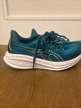 ASICS Women's GT-2000 Teal Athletic Running Shoes with PureGel cushioning
